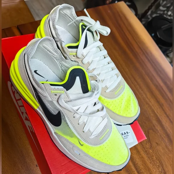 Nike Waffle - Picture 2 of 4